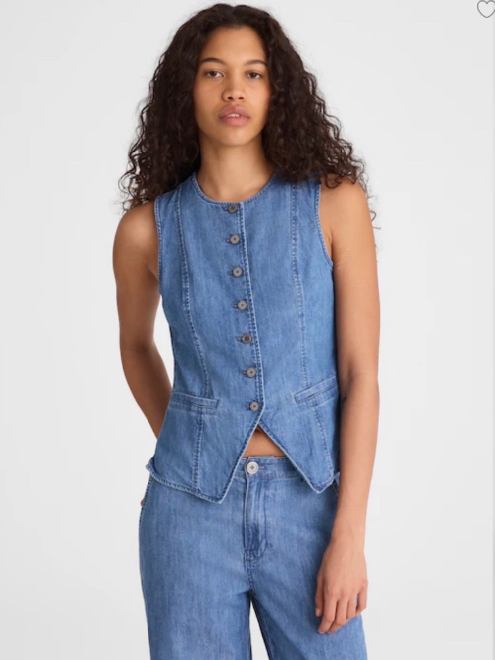 Madewell Denim crewneck cutaway vest